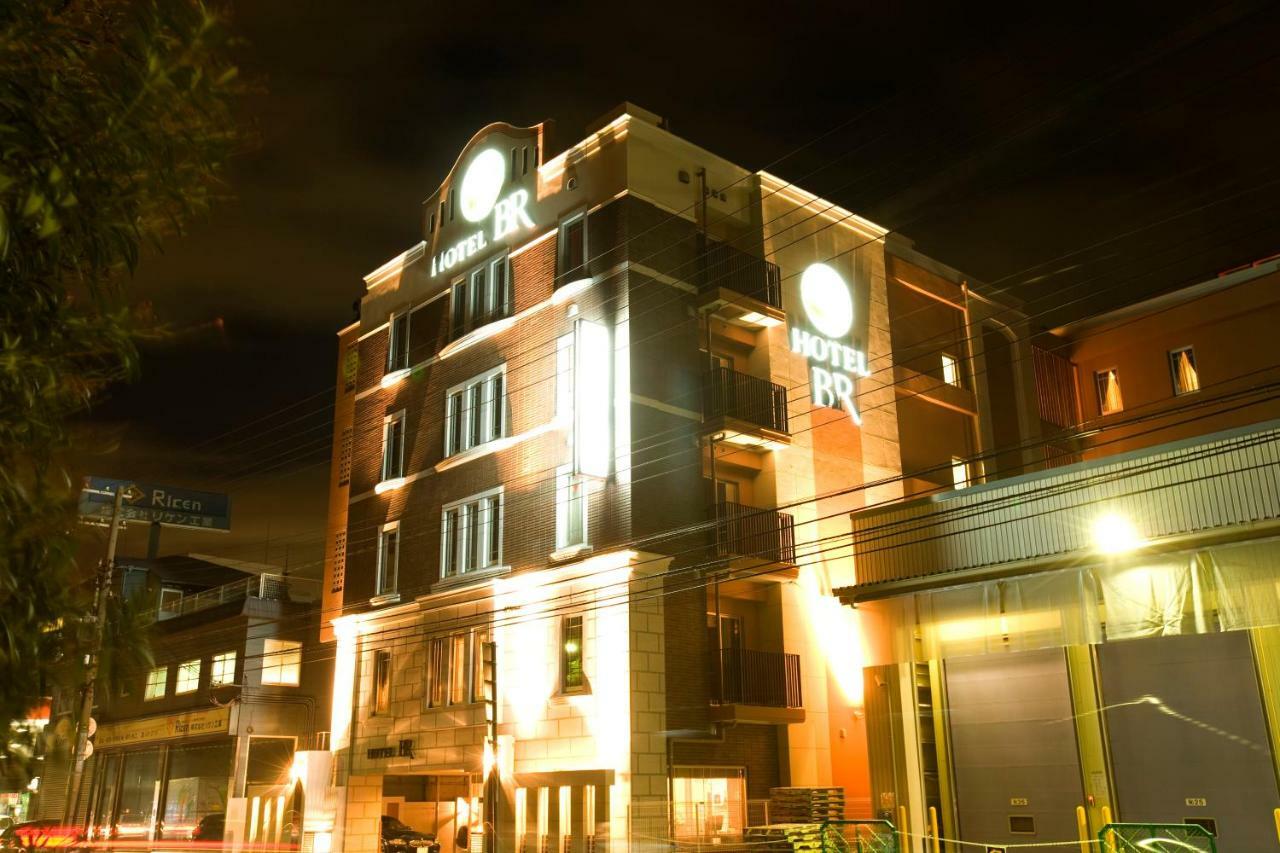 Hotel Bintang Pari Resort (Adults Only) Kobe Buitenkant foto